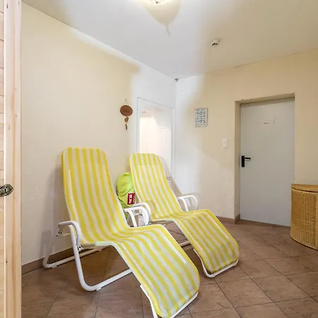 Schweizerhof Apfelrose Apartamento *