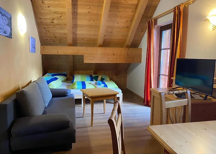 Schweizerhof Apfelrose *